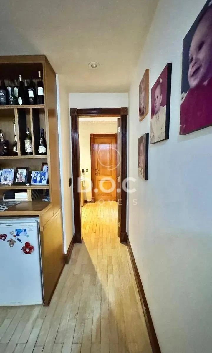 Apartamento de 300 m² com 4 quartos e 3 suítes — photo 28