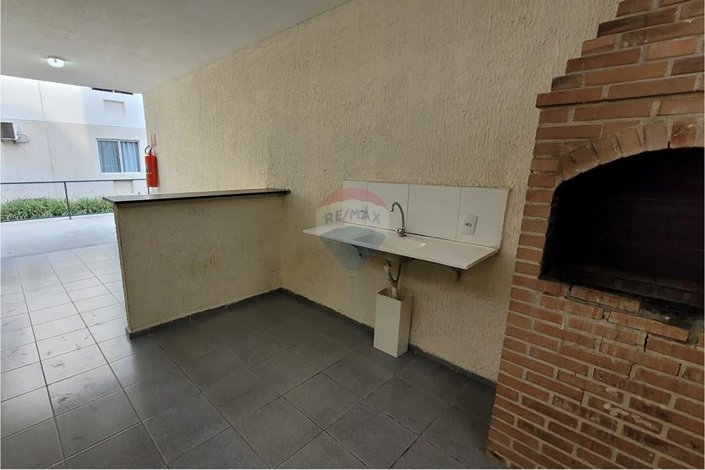 Unfurnished 2-bedroom apartment with 40 m² and private BBQ — photo 27