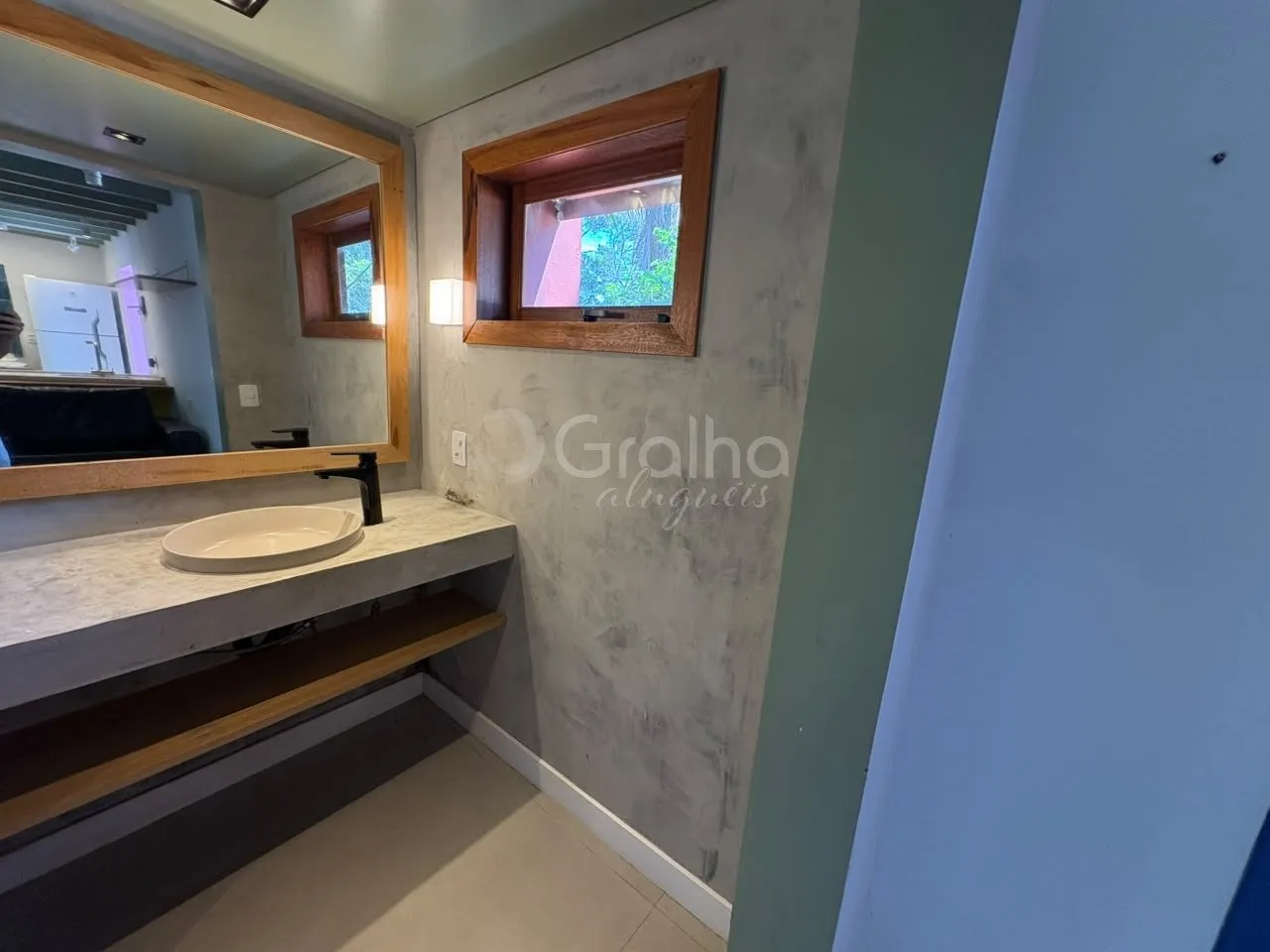 2-bedroom house with a washing machine — photo 13