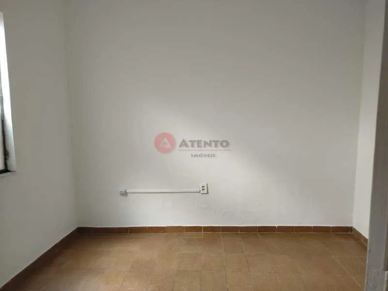 144 m² house with 3 bedrooms and a laundry area — photo 10