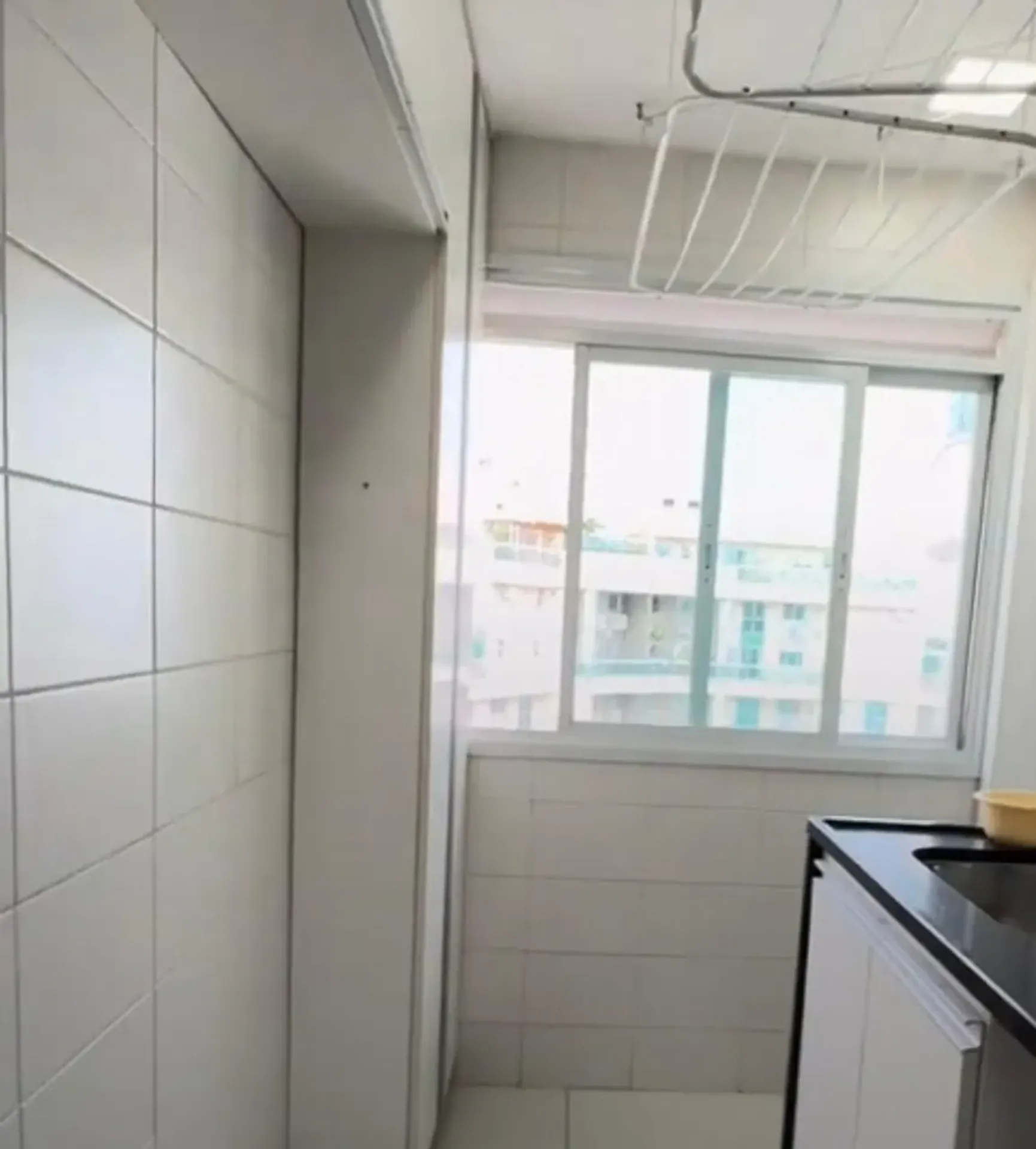 Apartamento com 4 quartos e cozinha fechada a gás — photo 32