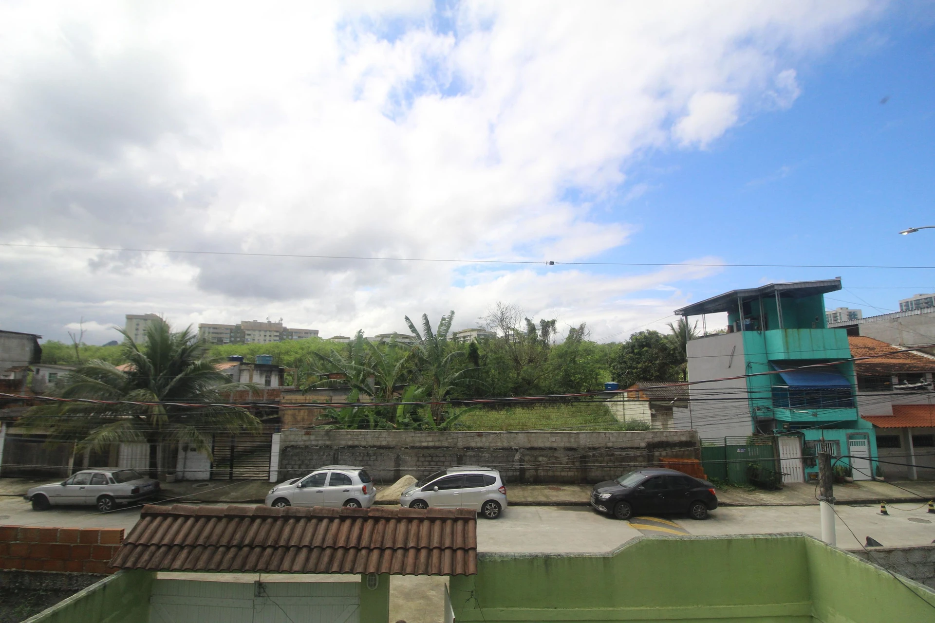 Furnished house with 4 bedrooms and private garden — photo 25