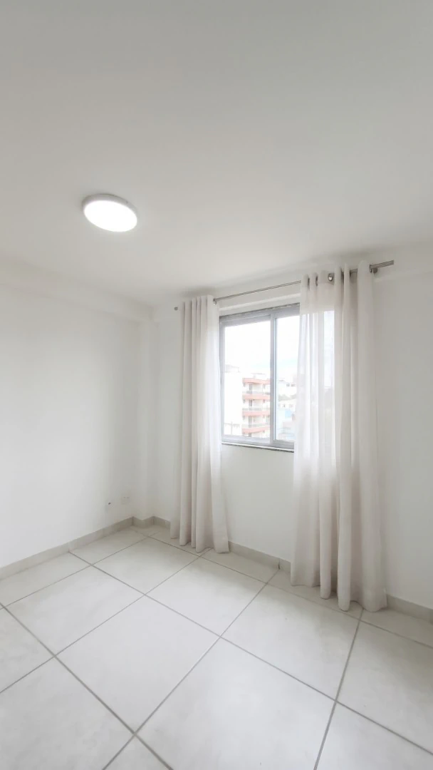 Apartment, 70 m², with a glass-enclosed balcony — photo 3