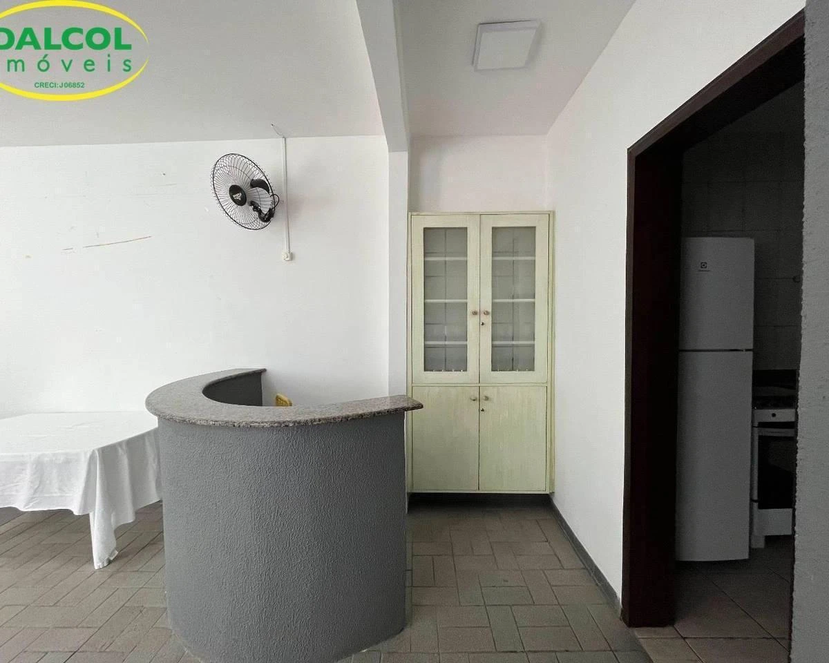 3-bedroom apartment with a washing machine — photo 13