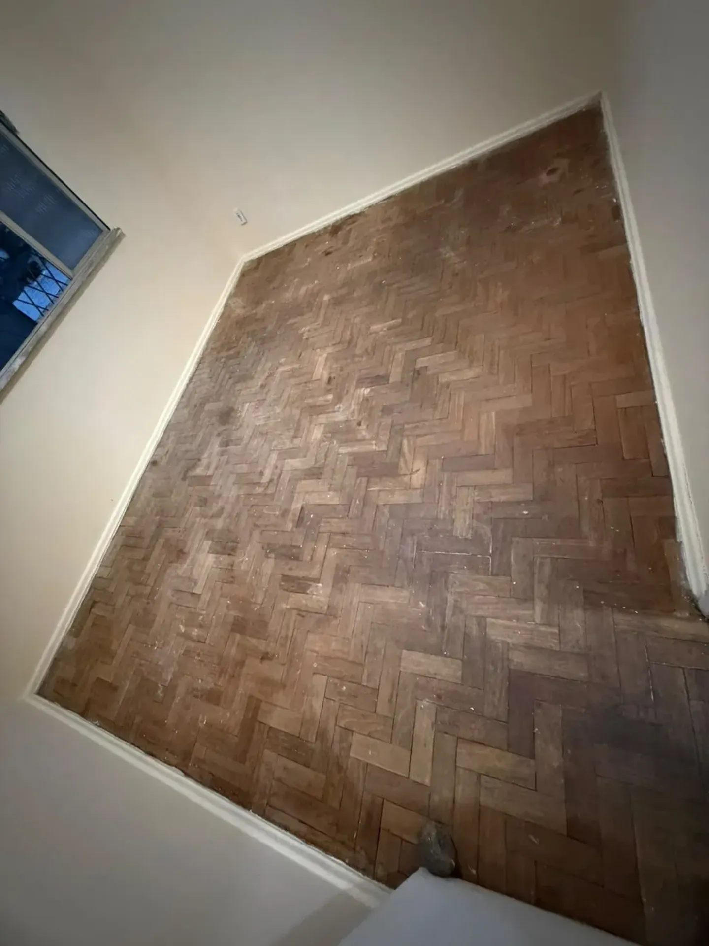 Wood or laminate floors in a 3-bedroom house, 83 m² — photo 20
