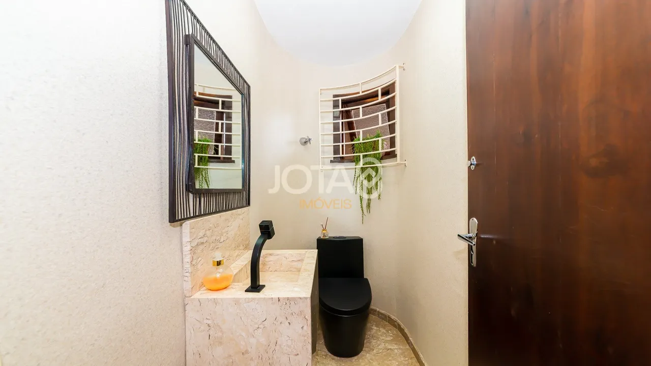650 m² unfurnished house with 3 bedrooms and 4 parking — photo 12