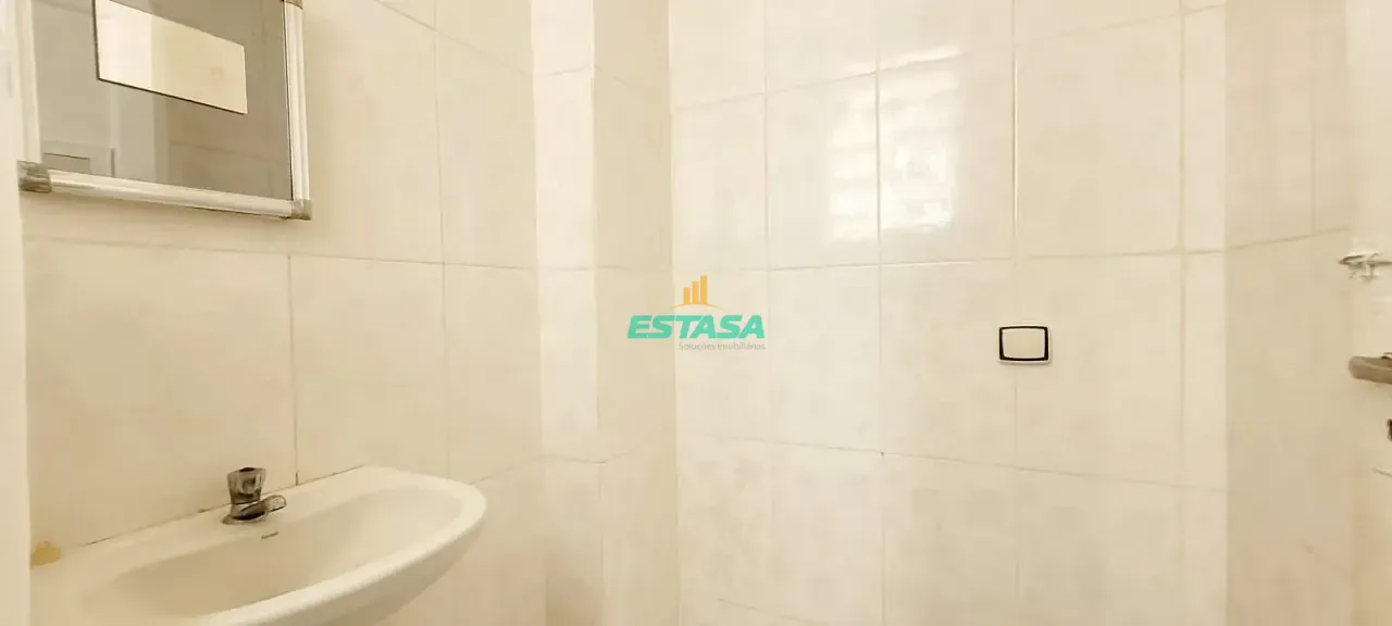 1-bedroom apartment with an electric shower — photo 4