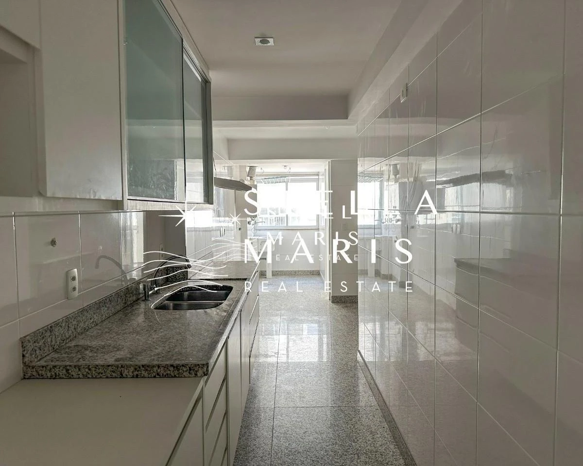 200 m² apartment with 4 en-suite bedrooms and 6 baths — photo 9