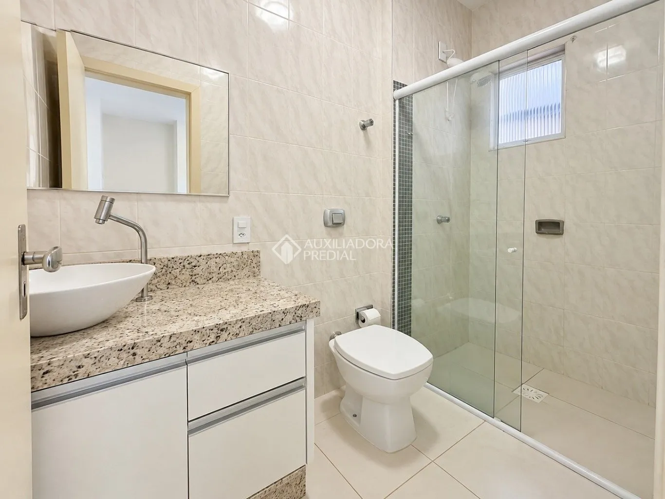 Apartment with 3 bedrooms, 1 en-suite and 122 m² — photo 18
