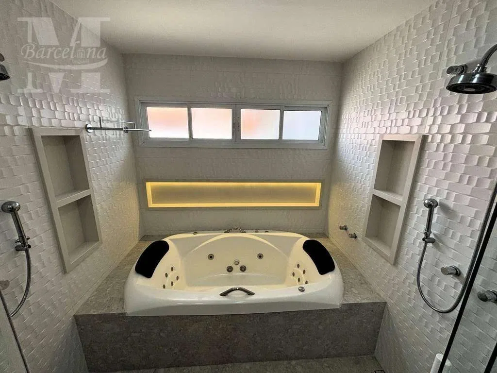House, 170 m², with a bathtub — photo 18
