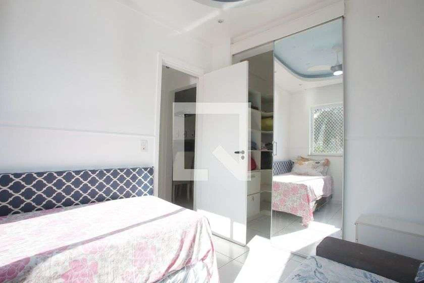 Departamento de 2 dormitorios con balcón cerrado con vidrio — photo 13
