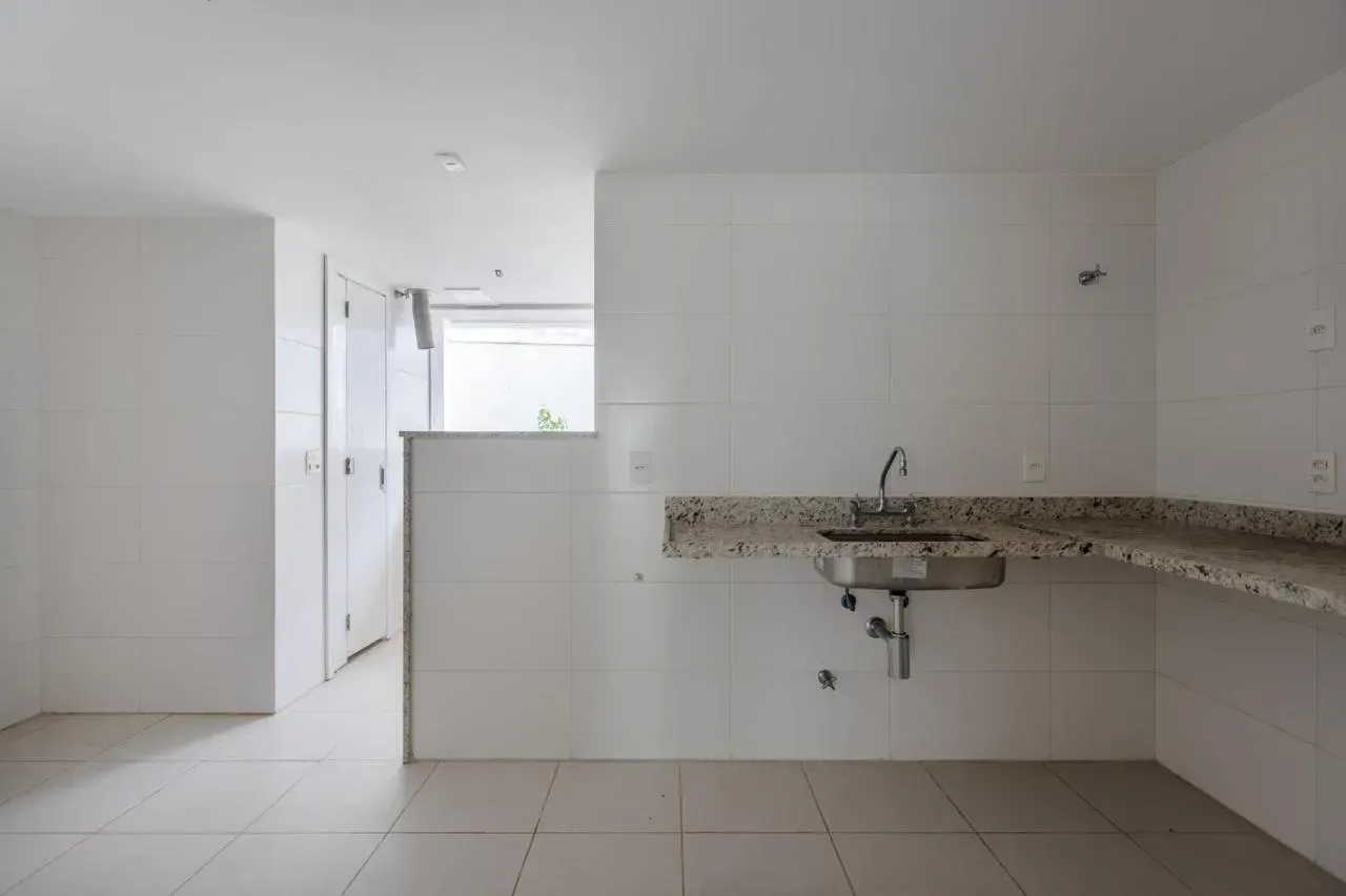 Duplex penthouse with 230 m², 3 bedrooms, 2 bathrooms — photo 26