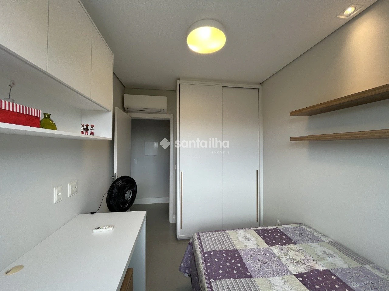 2-bedroom apartment with a washing machine in Florianópolis — photo 6