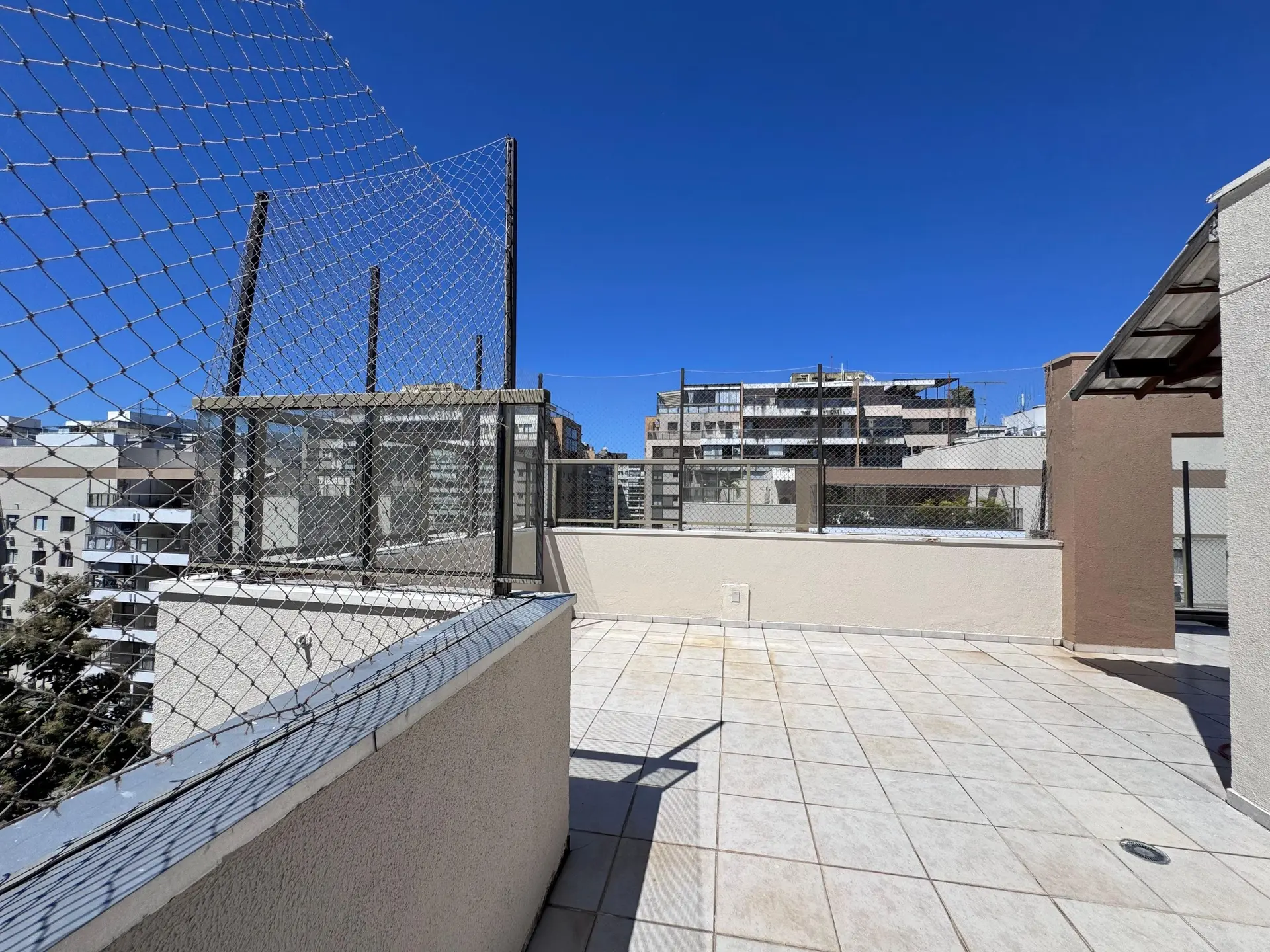 Apartamento mobiliado com 3 quartos e varanda e churrasqueira — photo 51