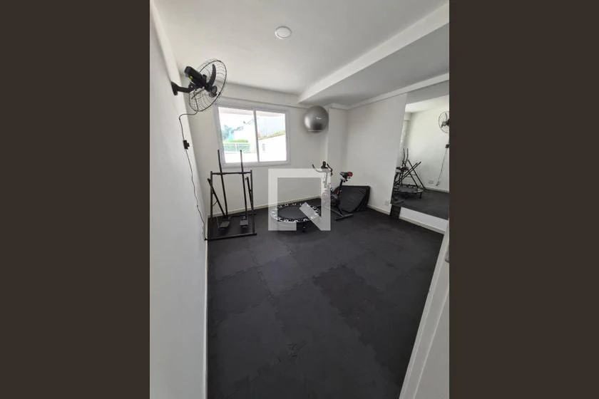 Rental apartment with 1 bedroom and balcony, 45 m² — photo 25