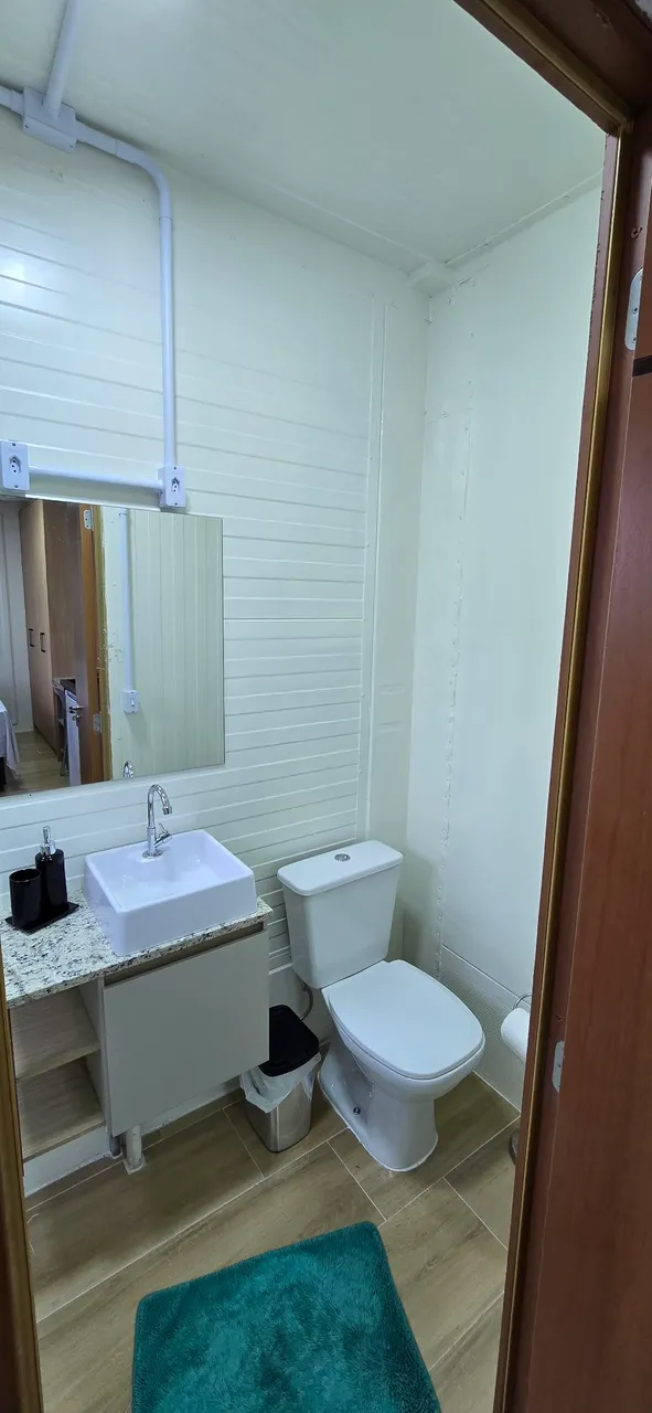 Furnished studio container with 1 bedroom and 1 bathroom — photo 5