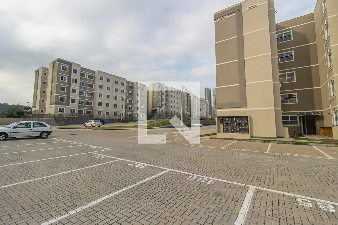 2-bedroom apartment in a building with a pool — photo 10