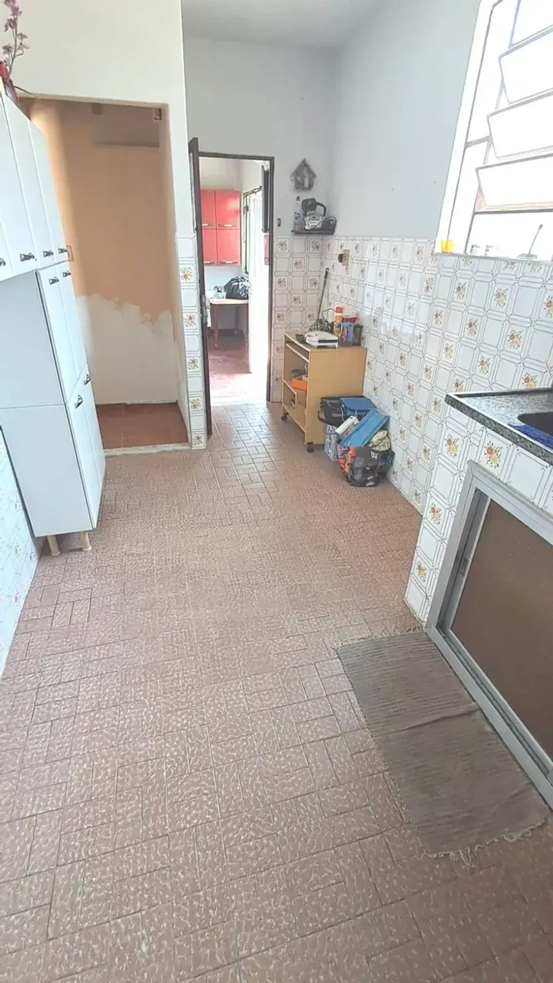 170 m² linear house with yard and enclosed balcony — photo 12