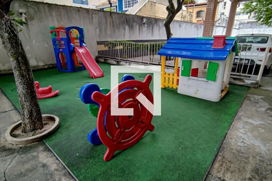 Furnished apartment with 3 bedrooms and a balcony
