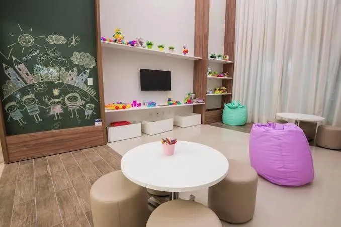 Furnished 2-bedroom apartment with city and water views — photo 17