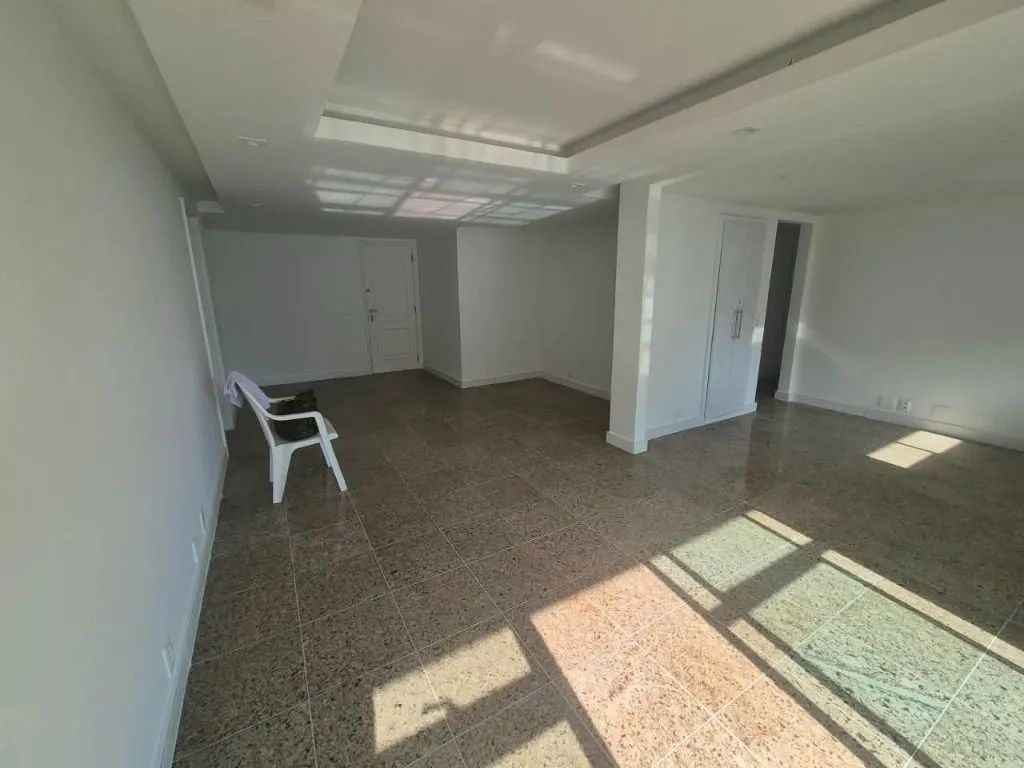 Apartamento de 4 quartos em condomínio com sauna — photo 12