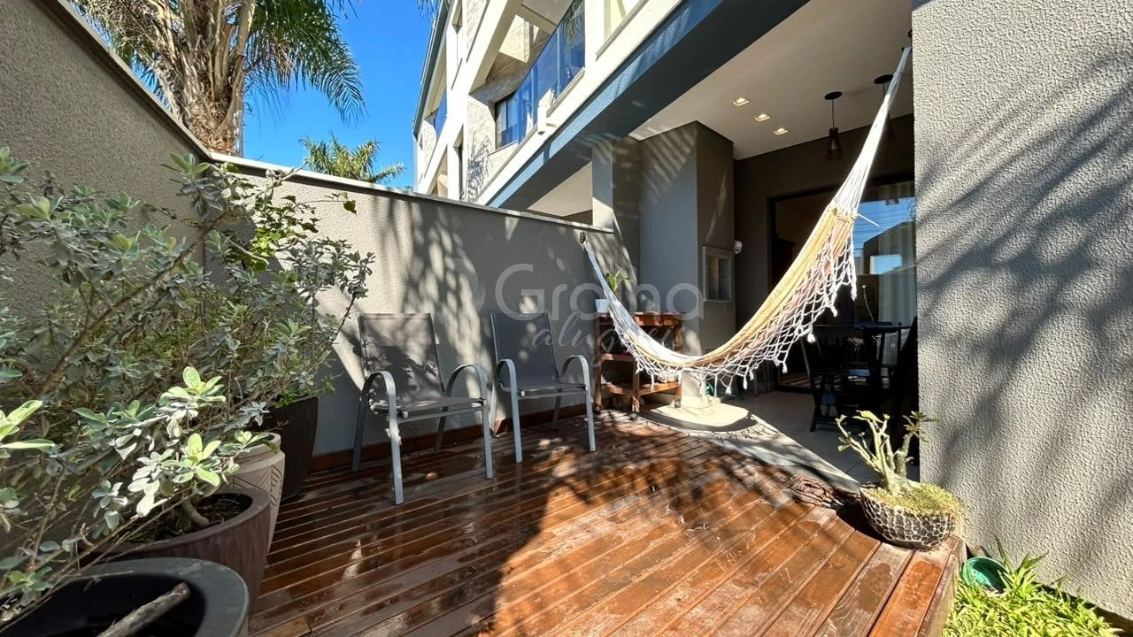 Mountain view in a 2-bedroom apartment, 116 m² — photo 8