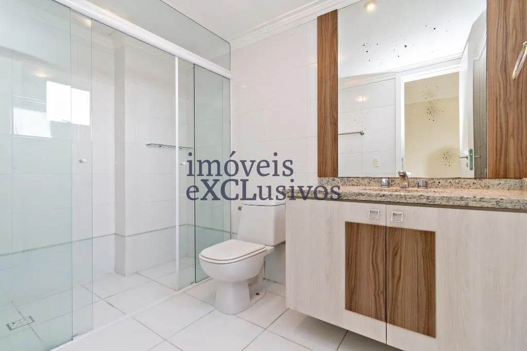 Penthouse with 4 en-suite rooms, balcony and private garden — photo 19