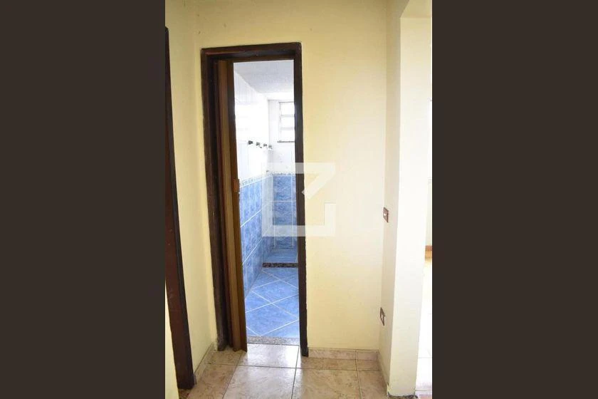 Unfurnished 2-bedroom apartment with 70 m² and balcony — photo 4