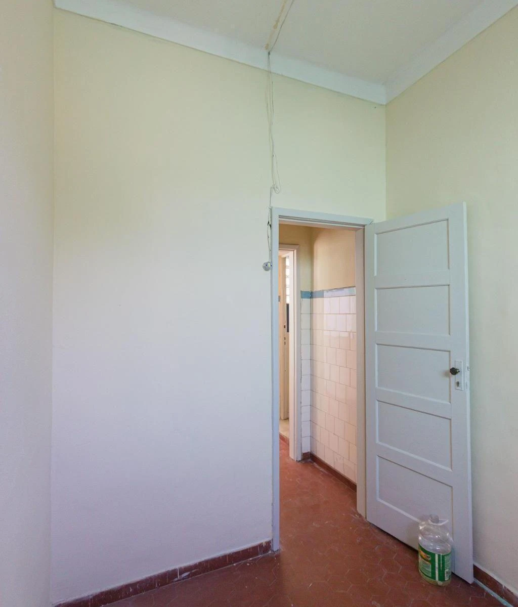 House, 200 m², with a grill on the balcony — photo 15