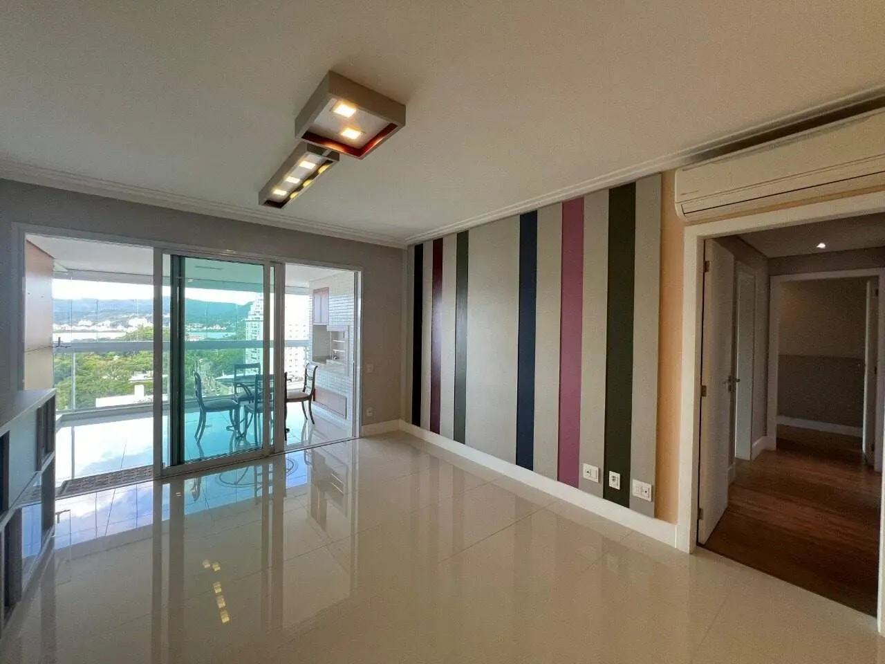 Apartamento amueblado de 3 suites con 172 m² en el 12º piso — photo 29