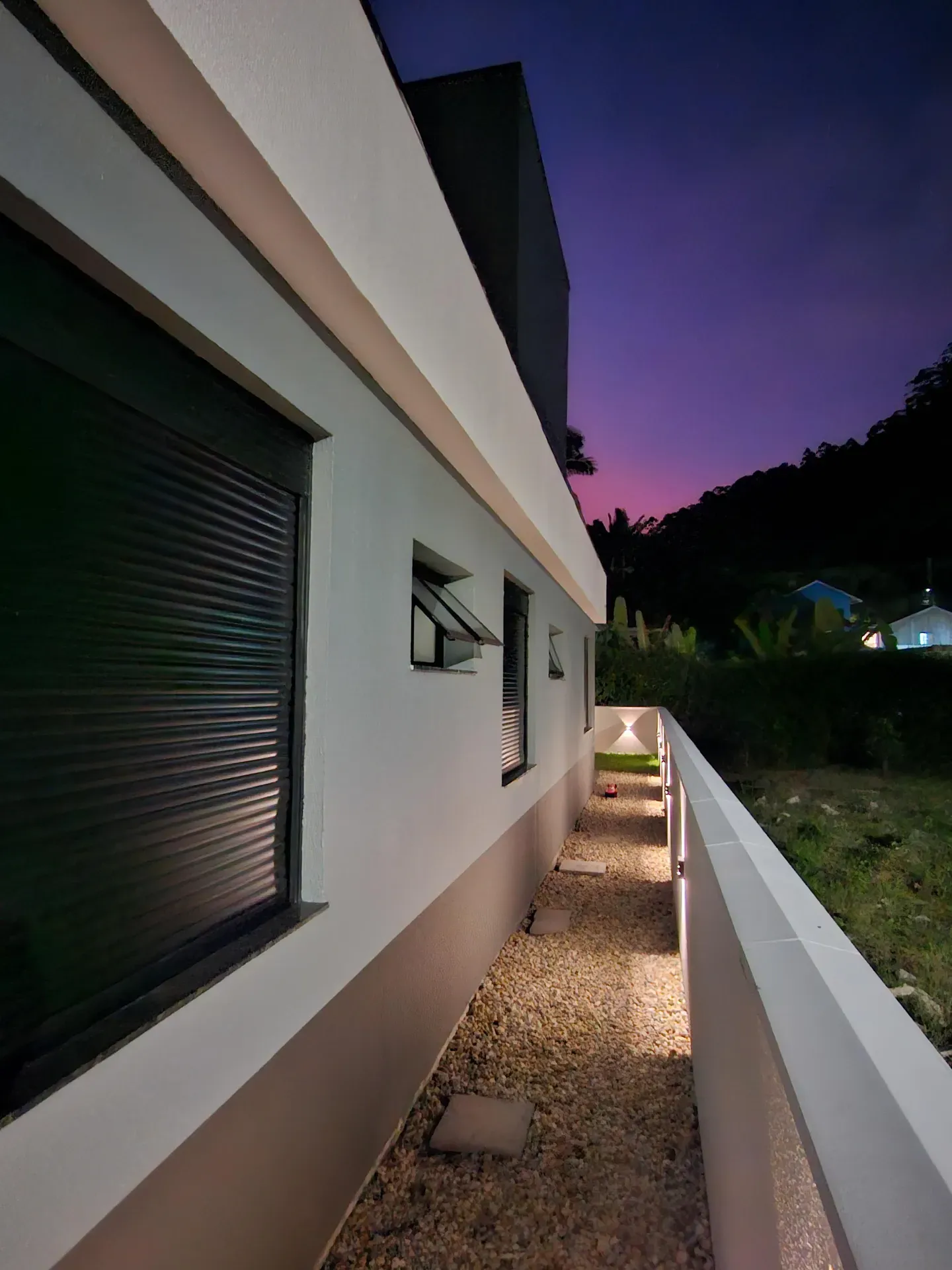 Furnished house with 3 bedrooms and open kitchen — photo 15