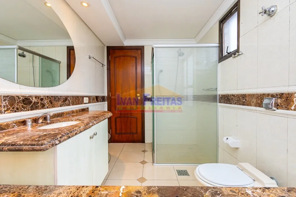 House with 5 bedrooms and balcony, plus 5 parking spots — photo 60
