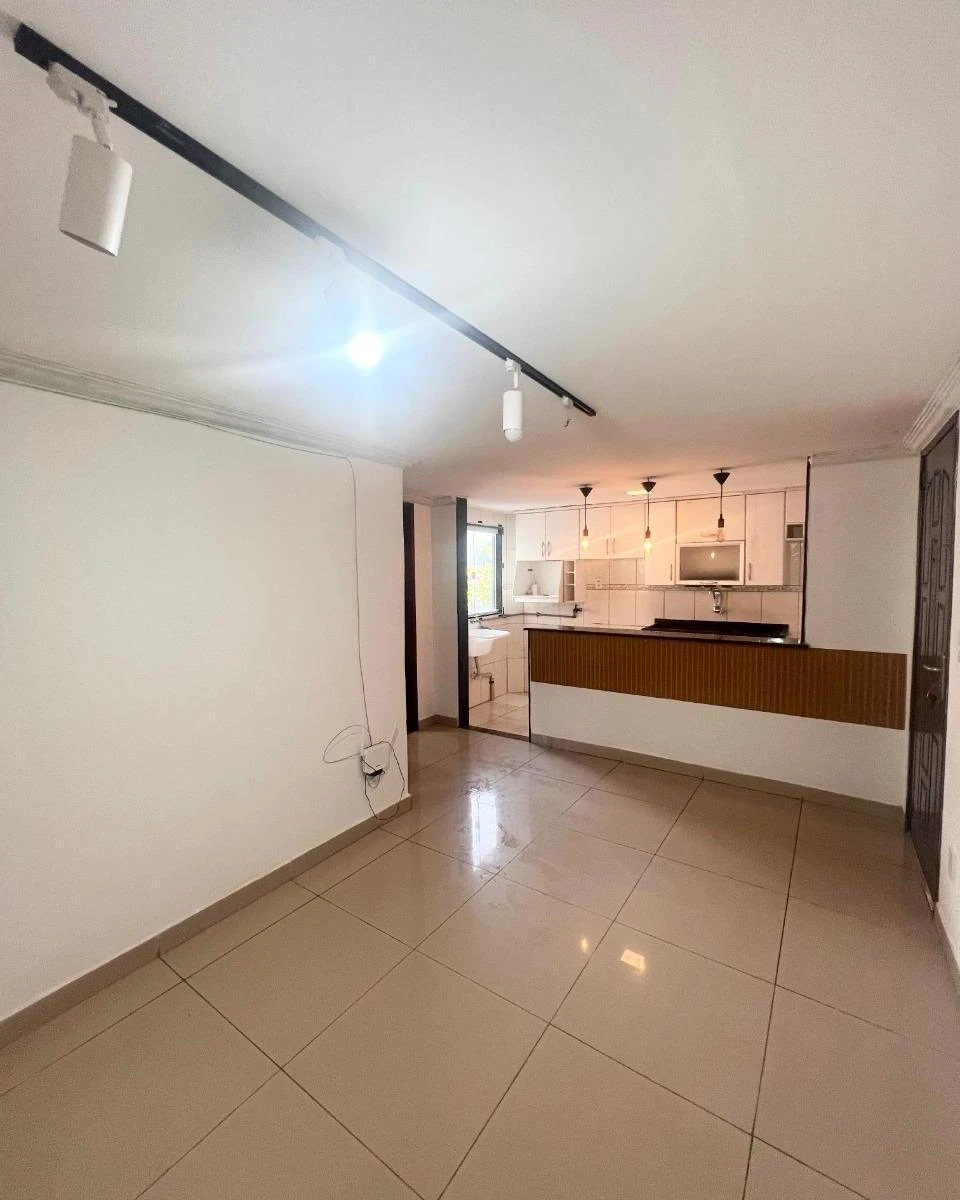 35 m² apartment with a separate kitchen — photo 6