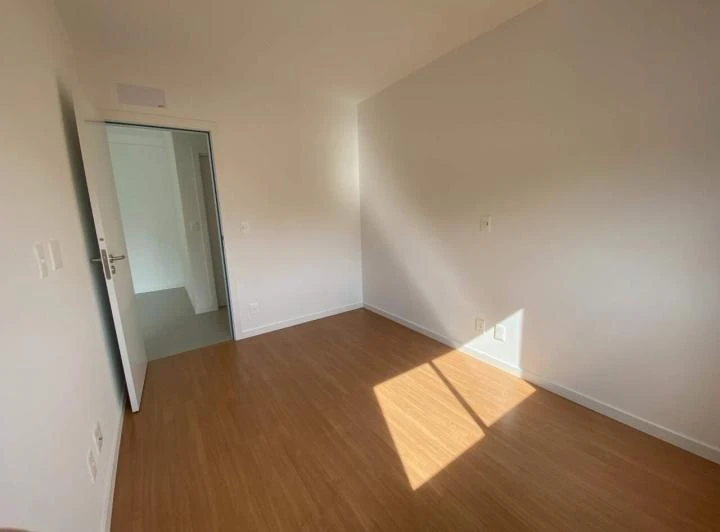Apartamento de 2 dormitorios con cocina abierta a gas (152 m²) — photo 5