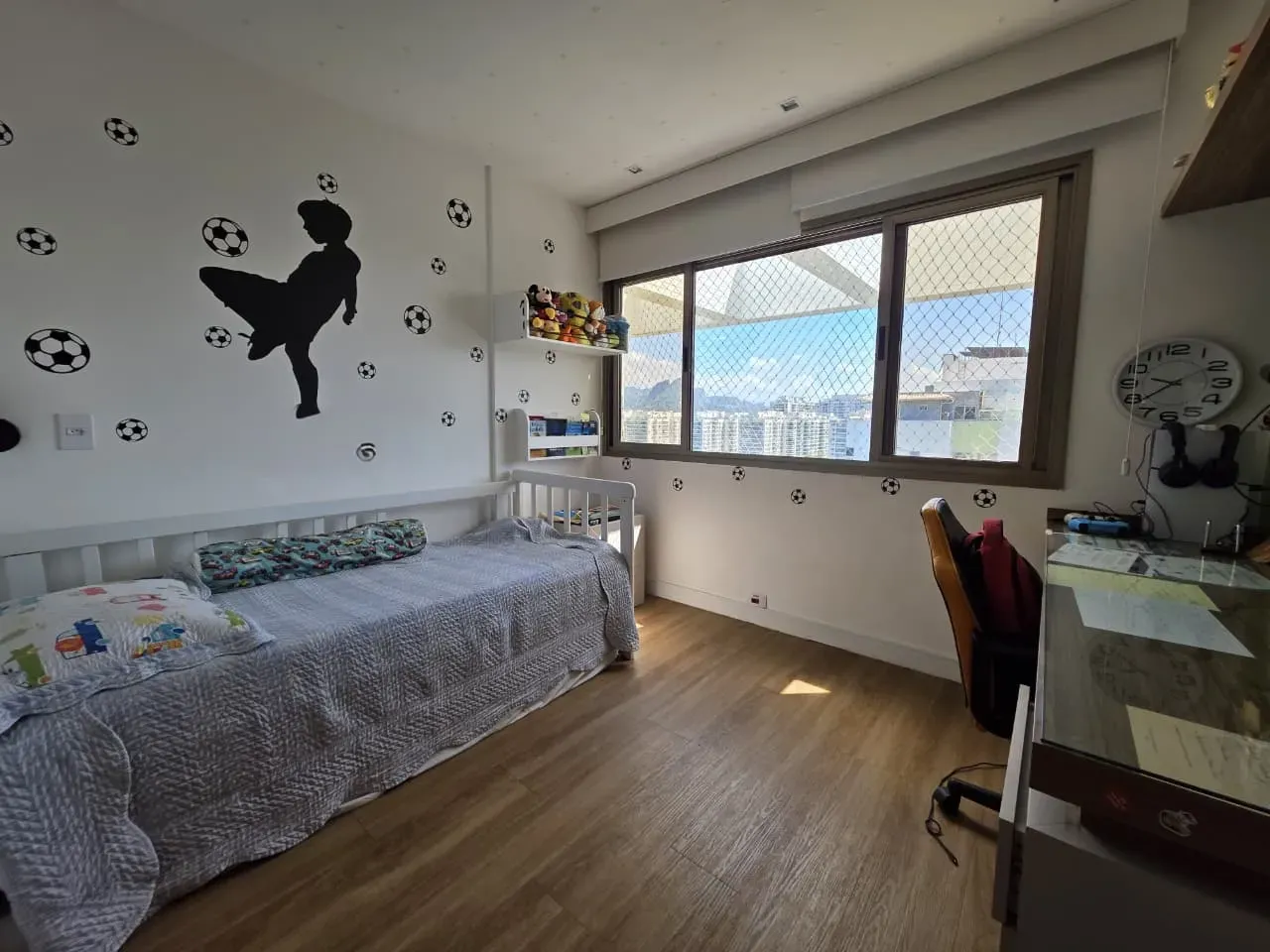 Water view in a 4-bedroom apartment, 265 m² — photo 10