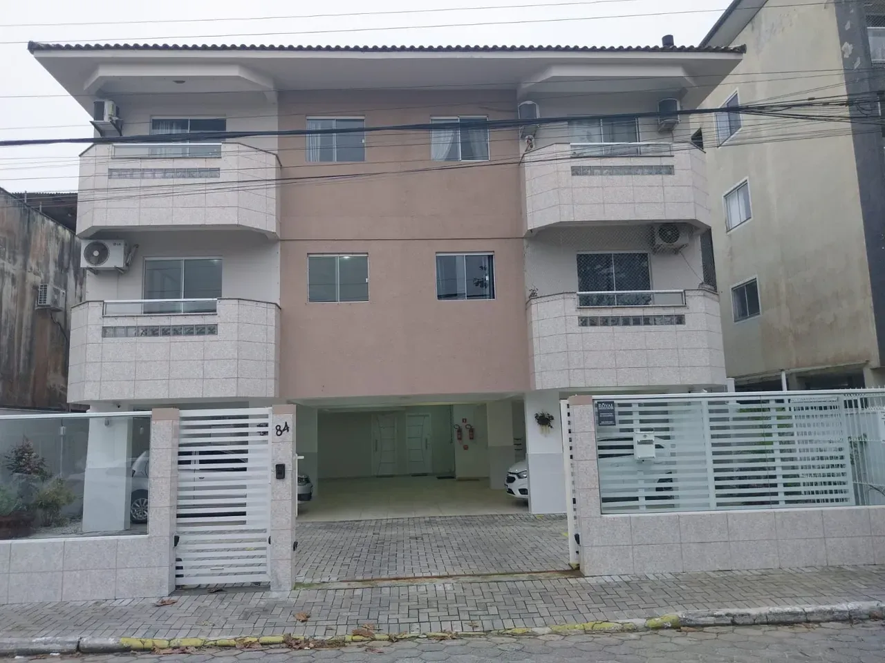 2-bedroom apartment with a private BBQ — photo 11