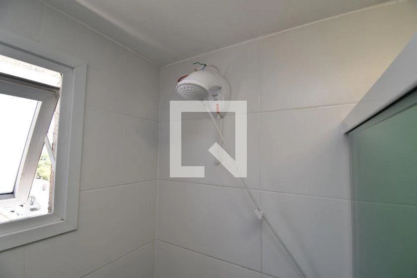 Kitnet amueblada de 27 m² con 1 plaza y 1 dormitorio — photo 17