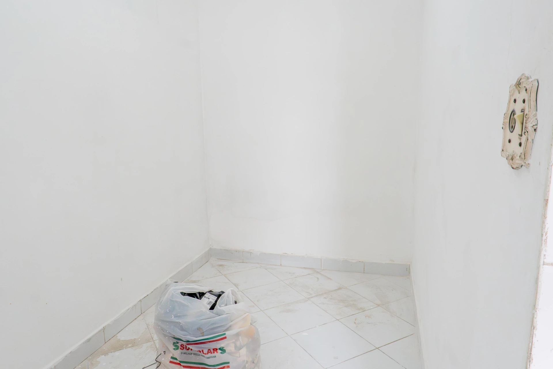 Bathtub in a 3-bedroom apartment, 81 m² — photo 36