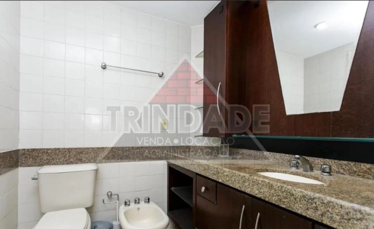 Unfurnished apartment with 3 en-suite bedrooms, 200 m² — photo 11