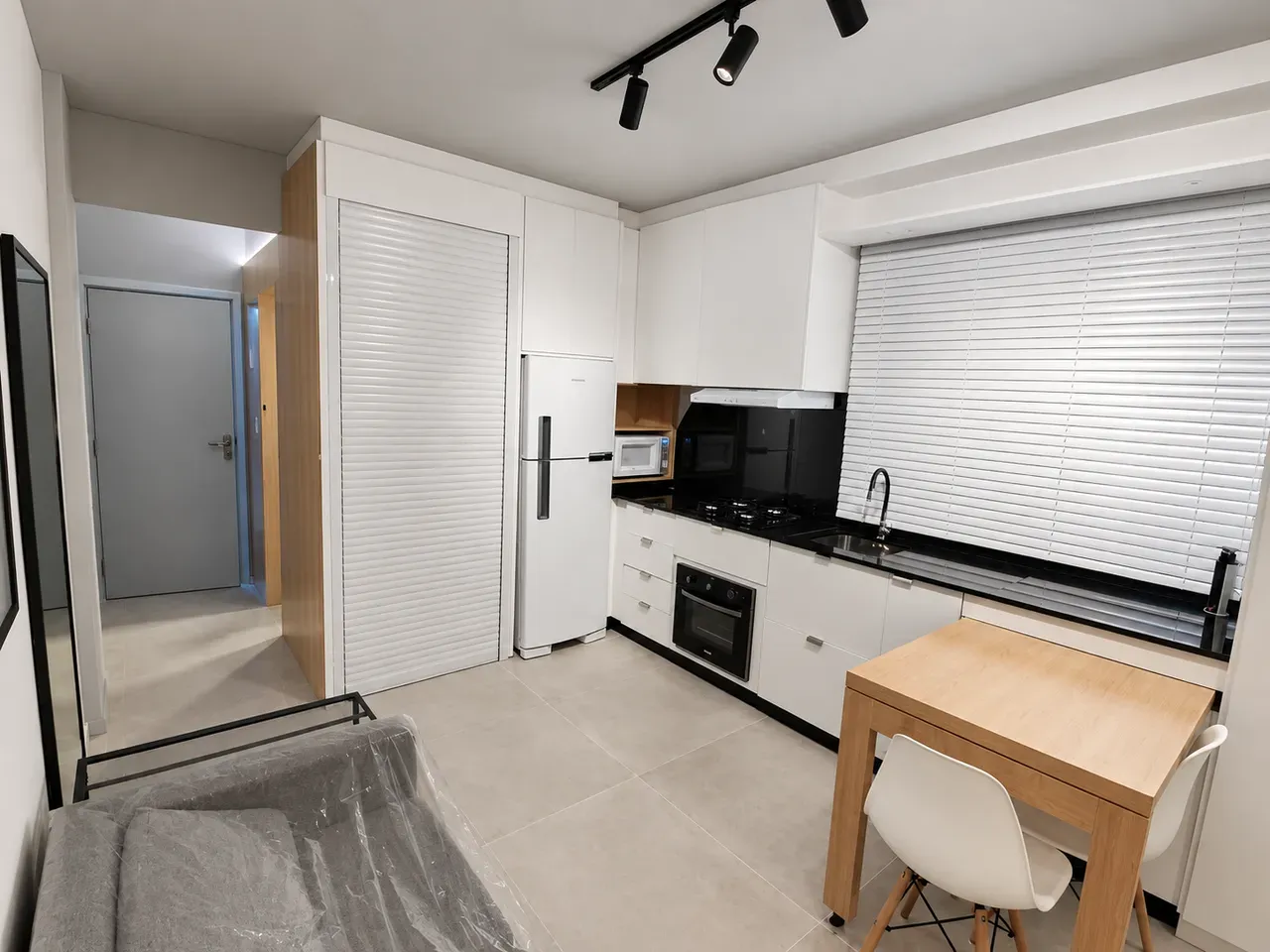 Furnished studio of 30 m² with 1 bedroom and pets — photo 4