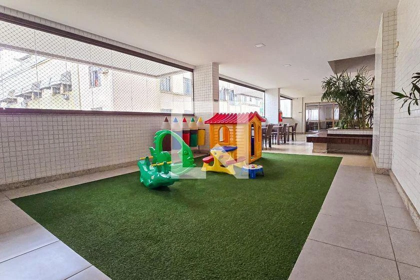 Квартира 68 м² з видом на гори та балконом із грилем — photo 8