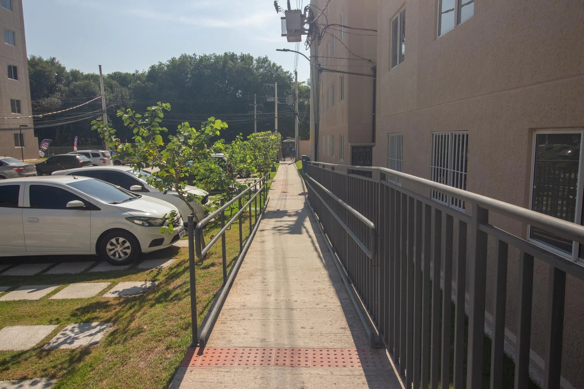 For rent apartment with a separate kitchen and 2 bedrooms — photo 23