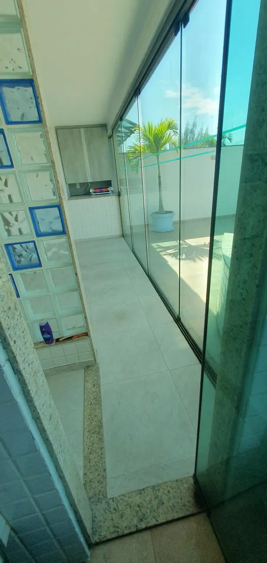 Duplex penthouse with 381 m² and a built-in grill balcony — photo 43