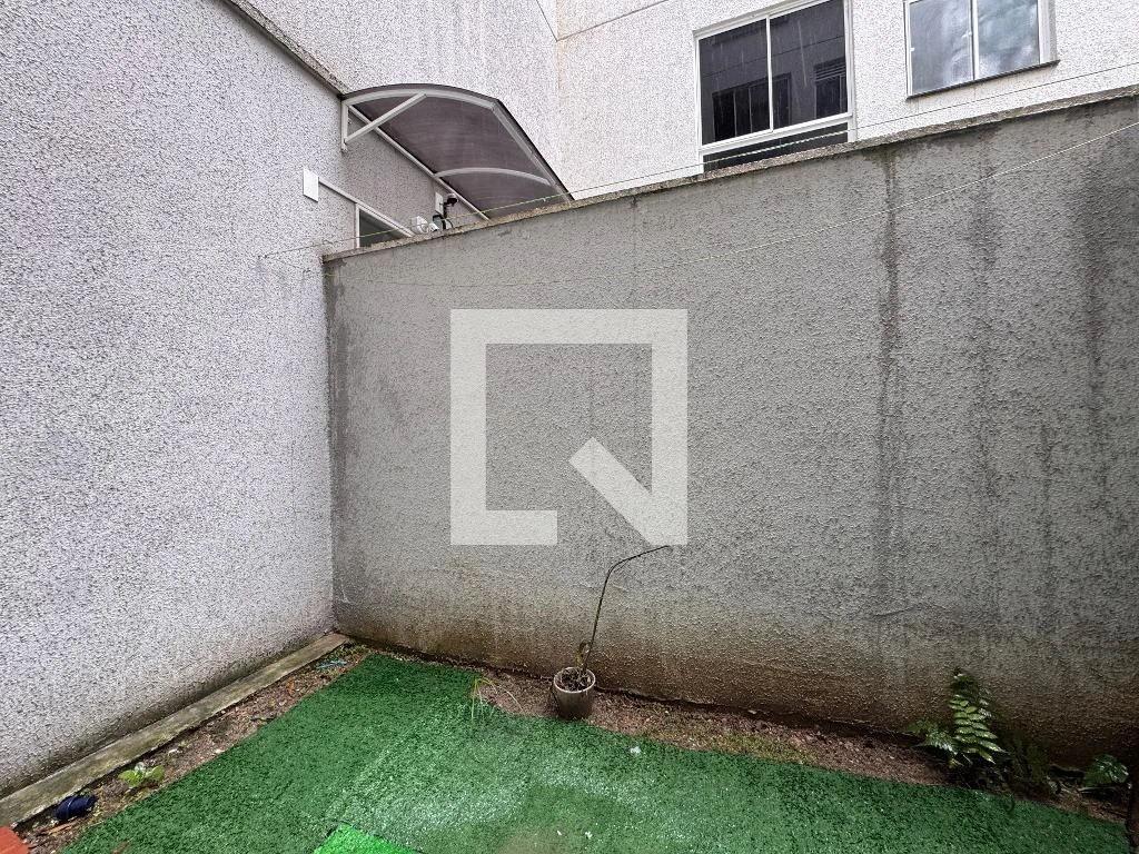 Apartamento de 2 quartos em condomínio com piscina — photo 12