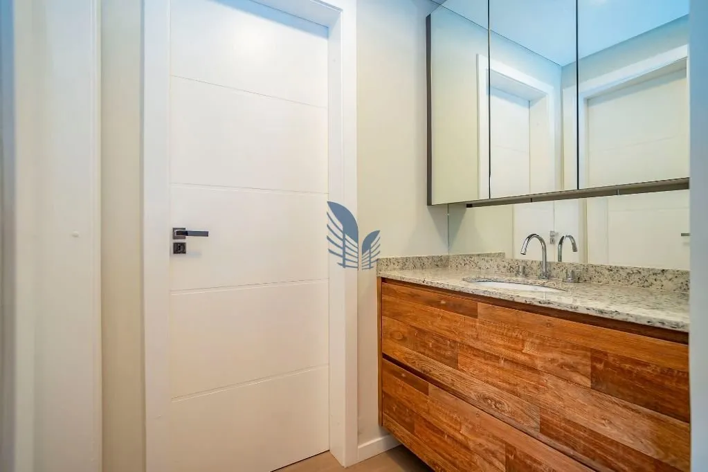 1-bedroom rental with open-plan kitchen and BBQ — photo 23