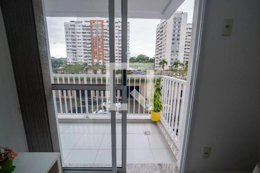 Apartamento mobiliado com 2 quartos e varanda — photo 13
