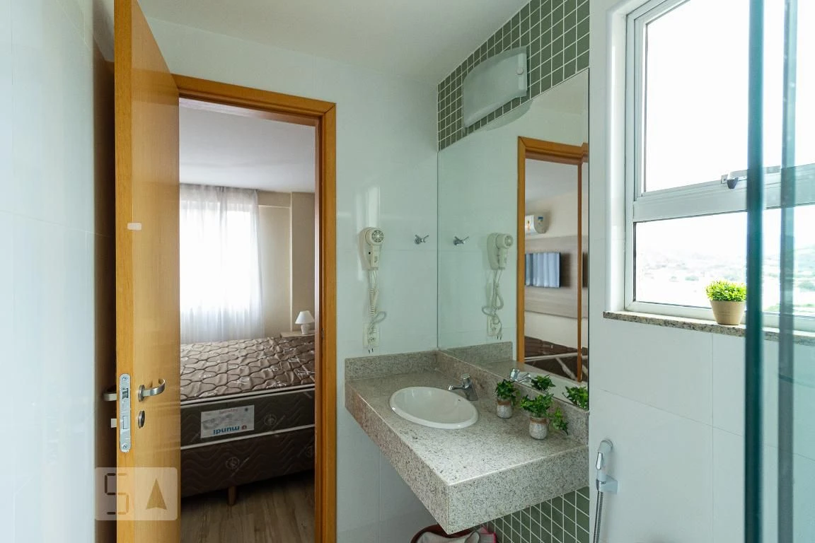 One-bedroom apartment with a home office in Rio de Janeiro — photo 32