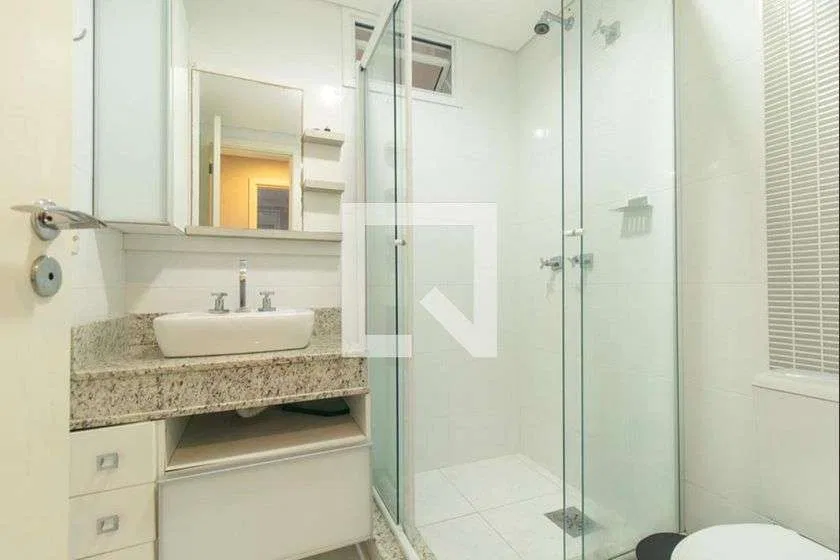 Apartment with 2 bedrooms and balcony, suite and 2 baths — photo 23