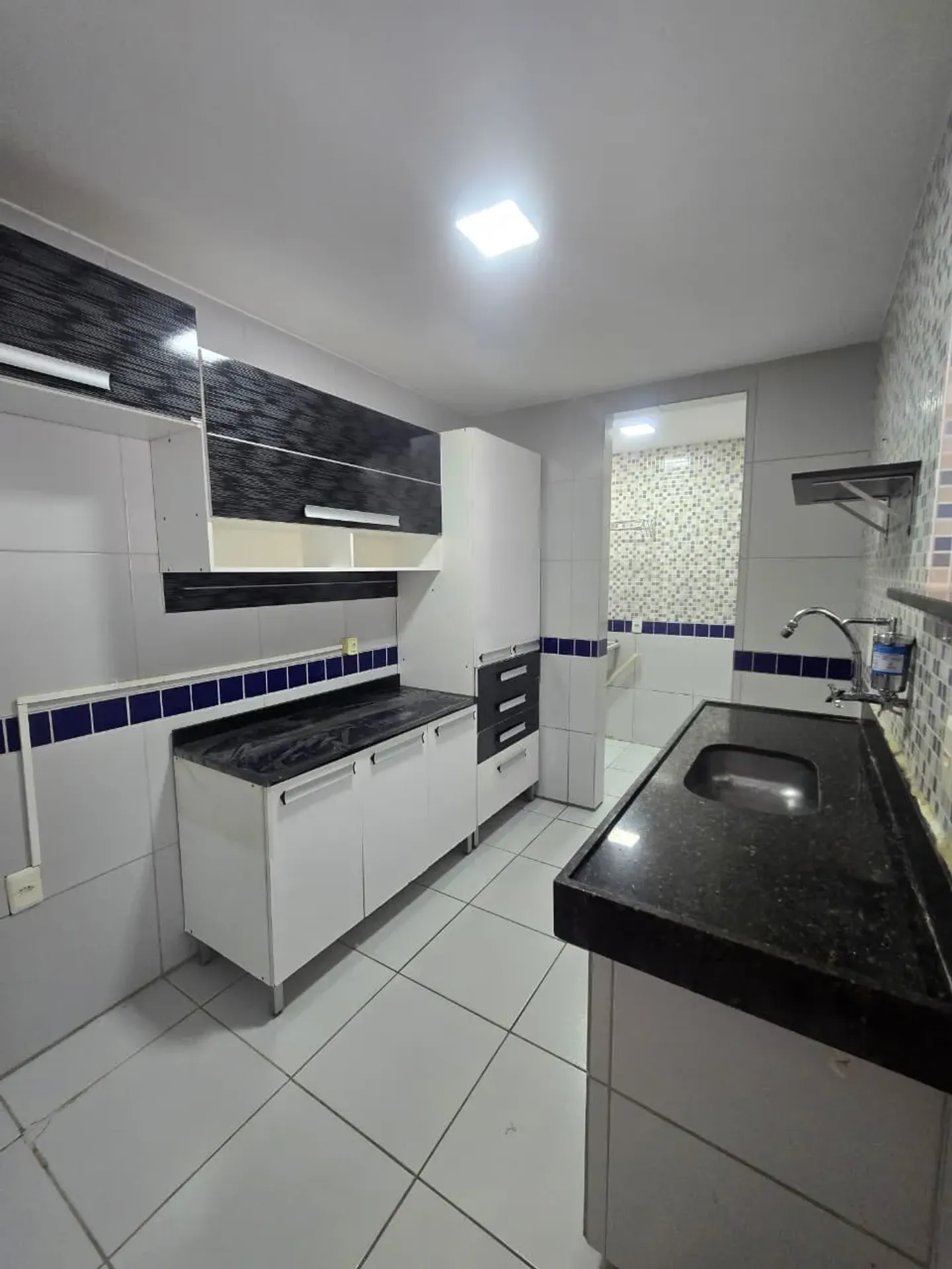 Ground-floor apartment with 3 bedrooms and 1 suite