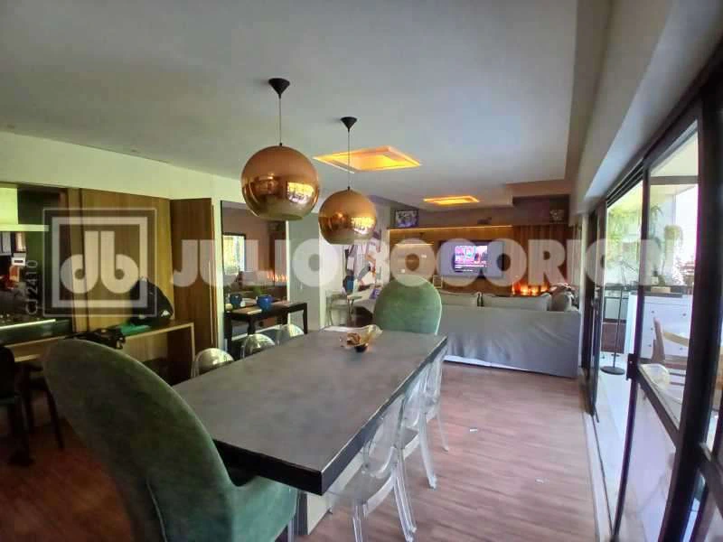 Furnished 191 m² apartment with 4 bedrooms and 2 parking — photo 16